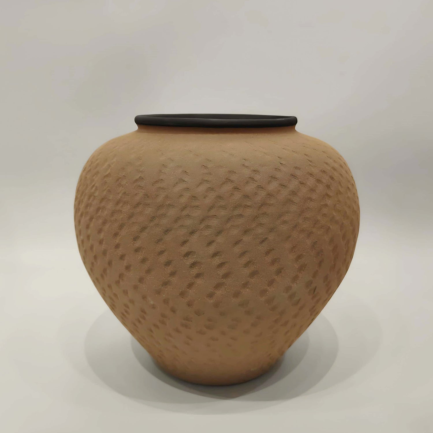 AAWZeyla_Vase_004-DT_main_image