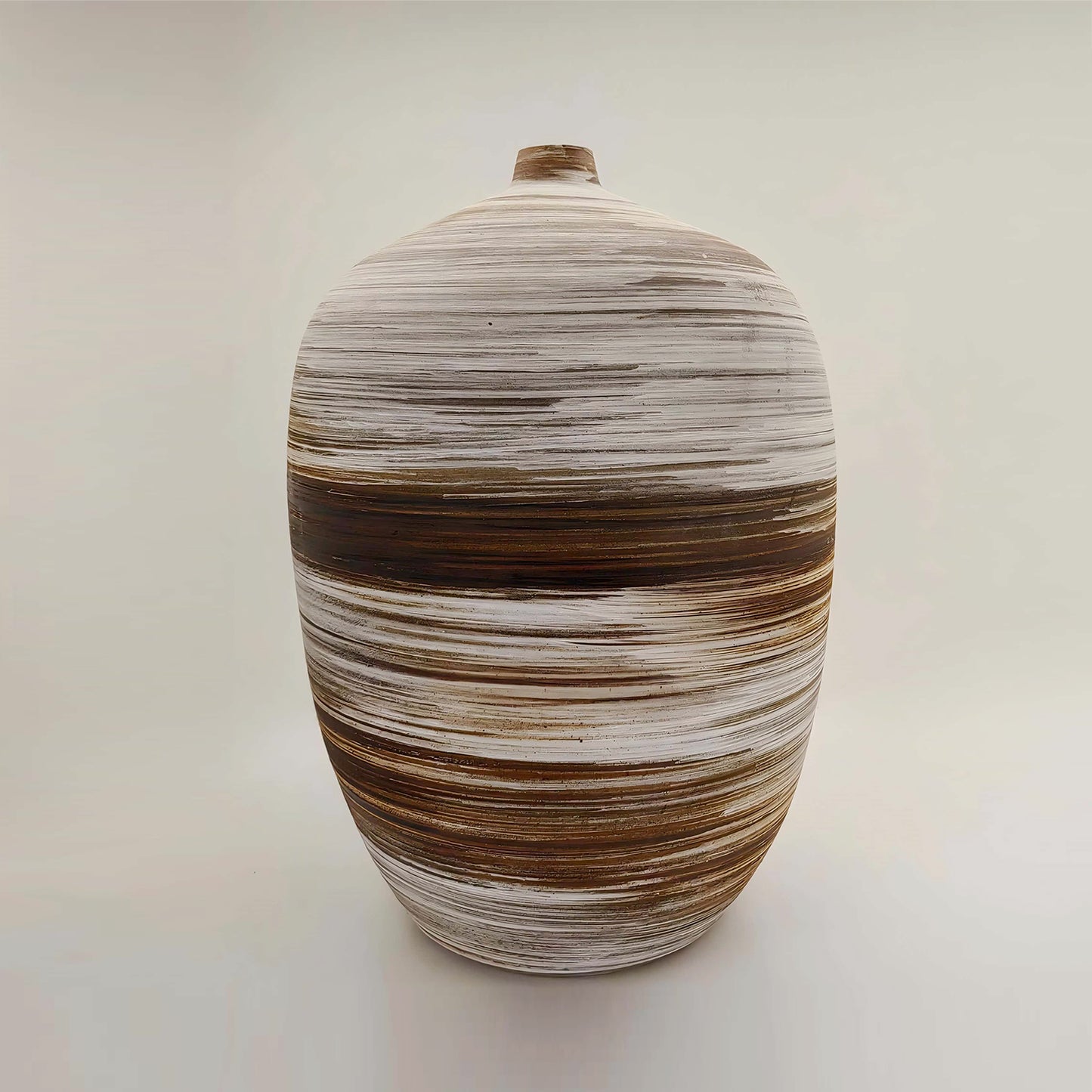 Xyrena Vase Series