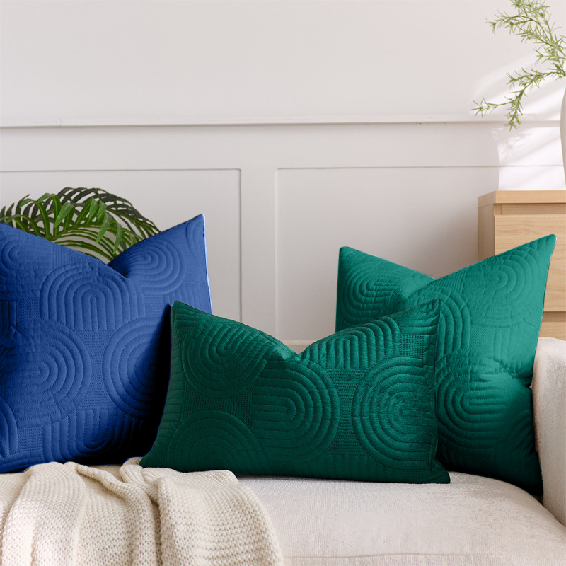Soft_Velvet_Arc_Throw_Pillow_Covers-3
